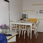 Bouganville 3*