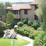 Bouganville מלון דירות פורטו רוטונדו