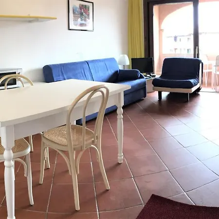 Bouganville Aparthotel 3*