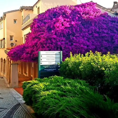 Ξενοδοχείο με διαμερίσματα Bouganville Porto Rotondo