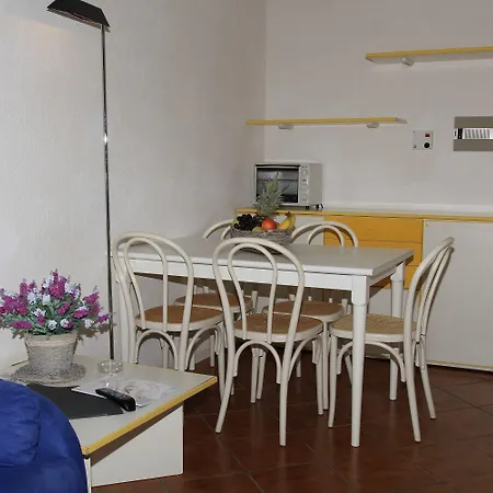 Bouganville 3*
